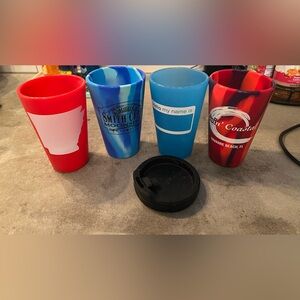 SiliPint Tumblers Set